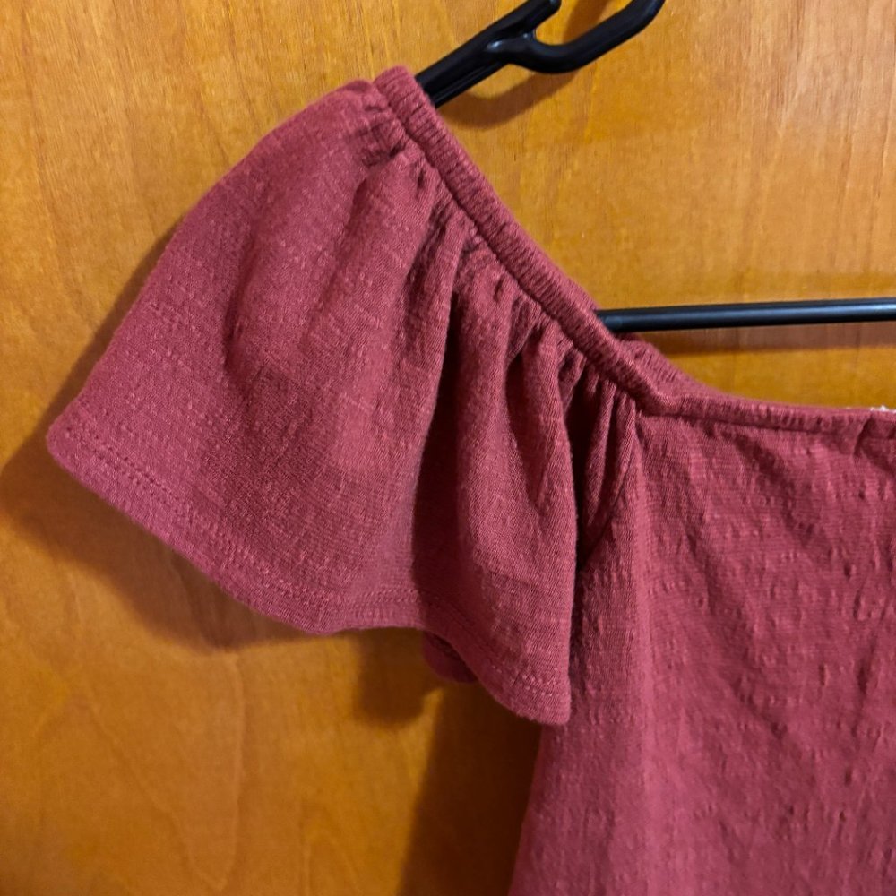 Live To Be Spoiled Maroon Crop Top with Front Tie‎ - Picture 9 of 12